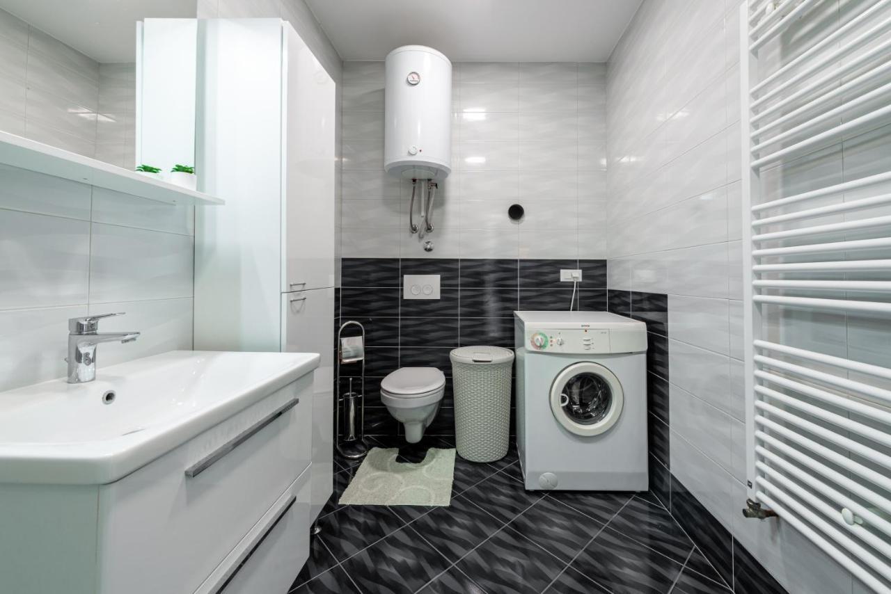 Village Apartments Mimi Pridvorje Экстерьер фото